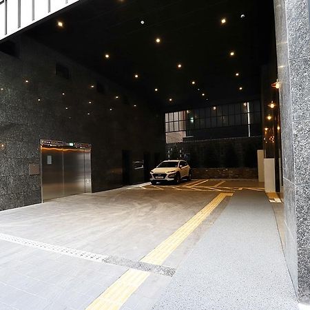 Uijeongbu Cloud Hotel Bagian luar foto